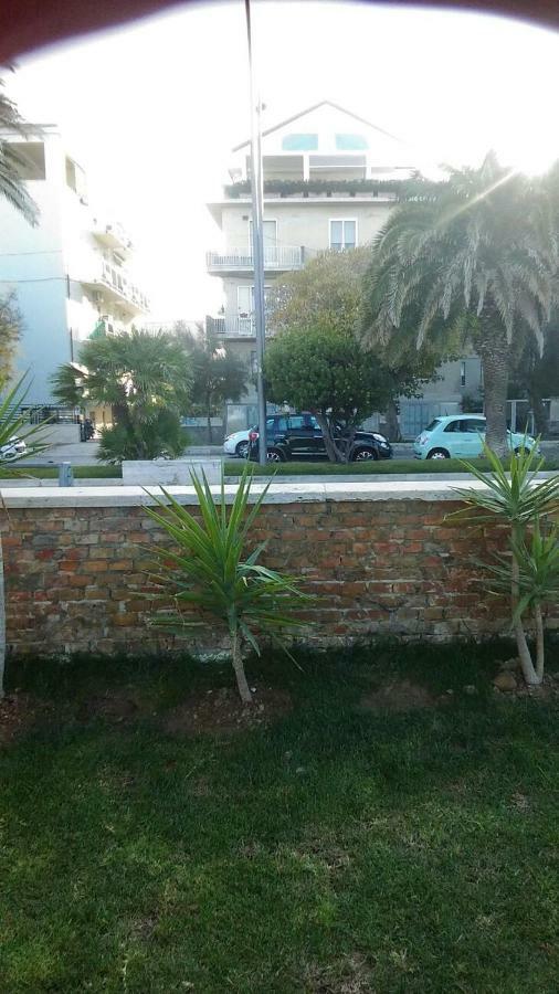 Apartament Pescara House Zewnętrze zdjęcie