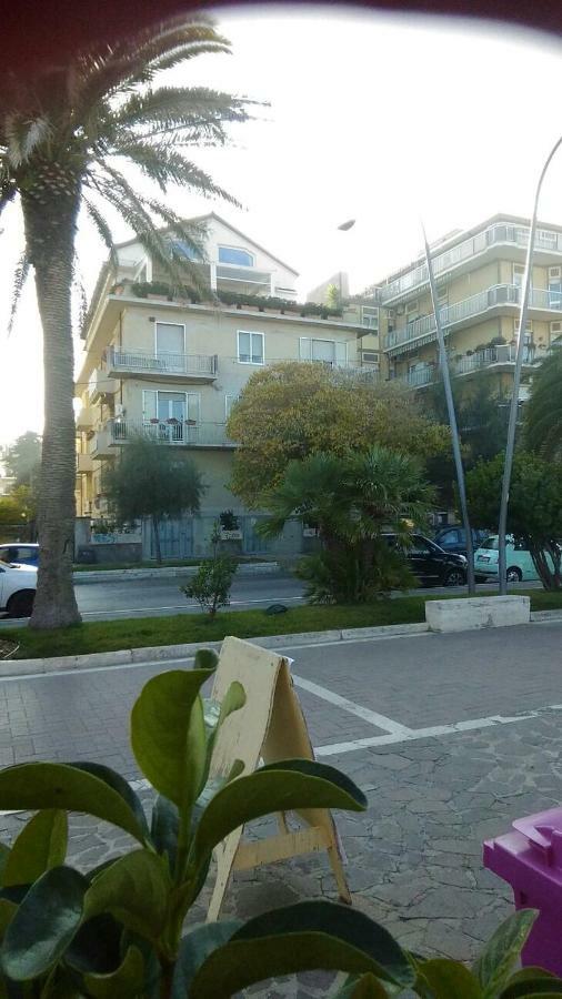 Apartament Pescara House Zewnętrze zdjęcie